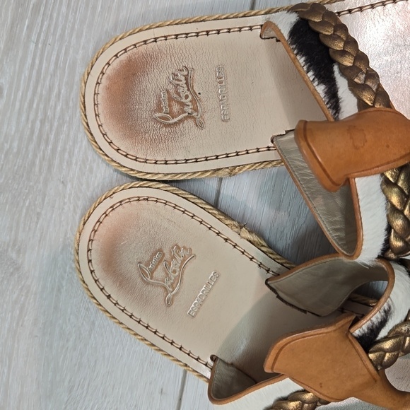 Christian Louboutin Leather & Calf Hair Hola Chica Toe Ring Flat Sandals sz 39 - Picture 4 of 11